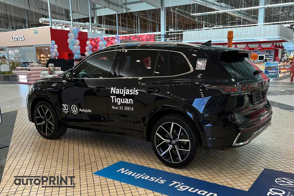 Lengvieji automobiliai – apklijavimas reklama, autoPRINT darbas
