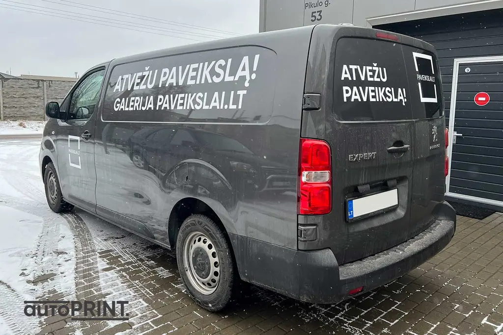 Lengvieji automobiliai – apklijavimas reklama, autoPRINT darbas