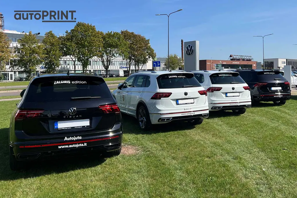 Lengvieji automobiliai – apklijavimas reklama, autoPRINT darbas